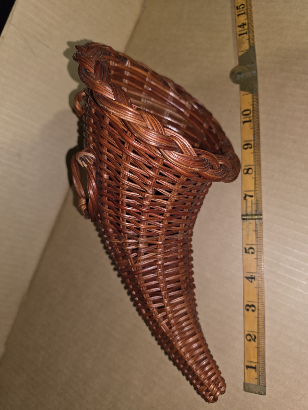 Relic Handwoven Wicker Cornucopia - Chestnut Brown